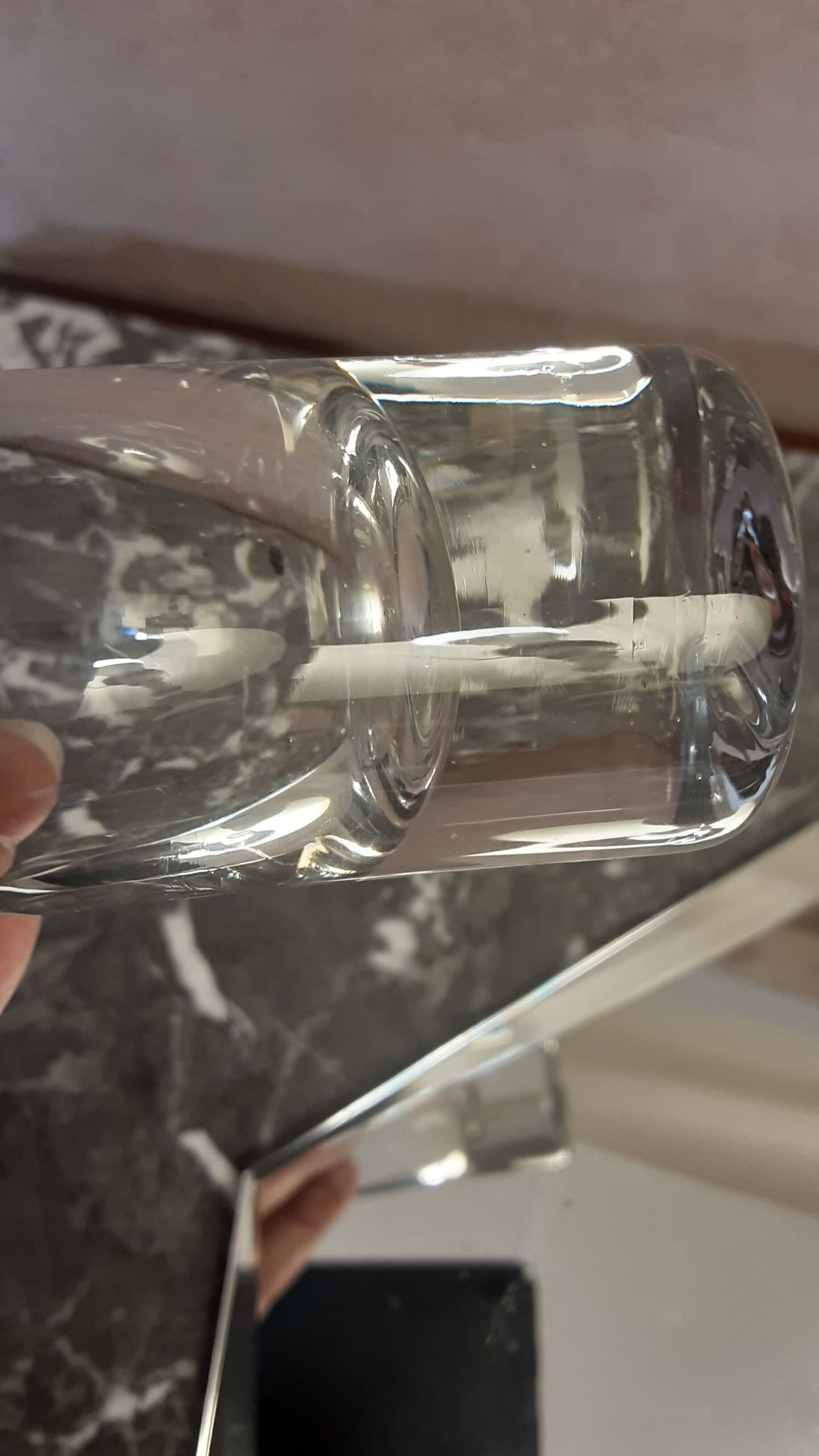 Chissed glass soliflore vase