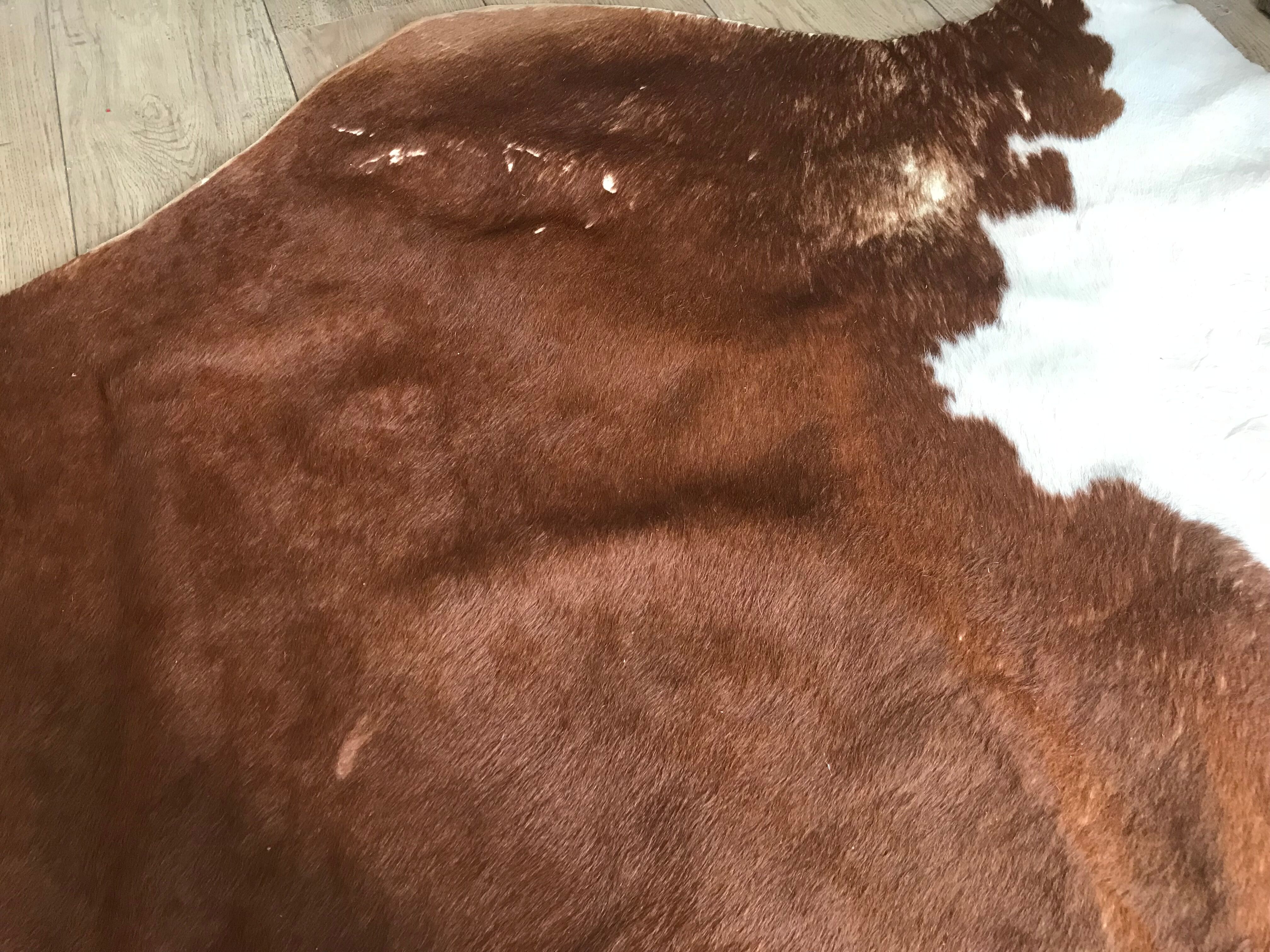 Vintage cowhide 225x170cm