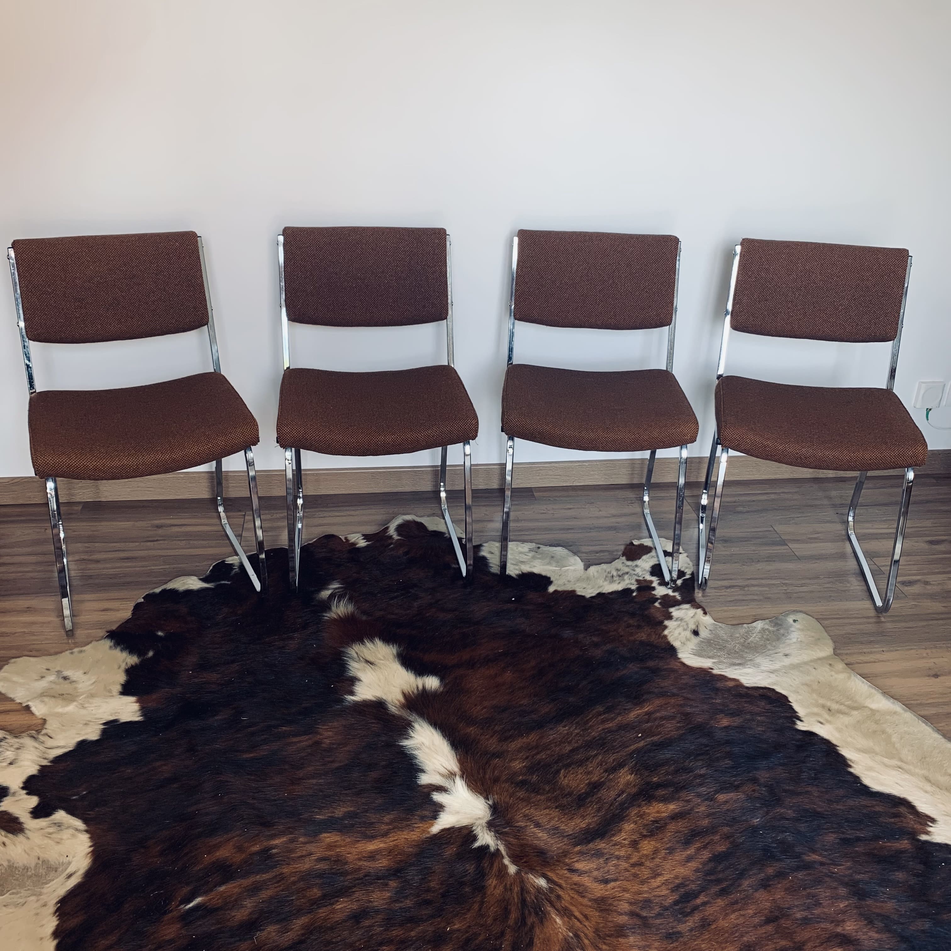 Ensemble de 4 chaises vintage