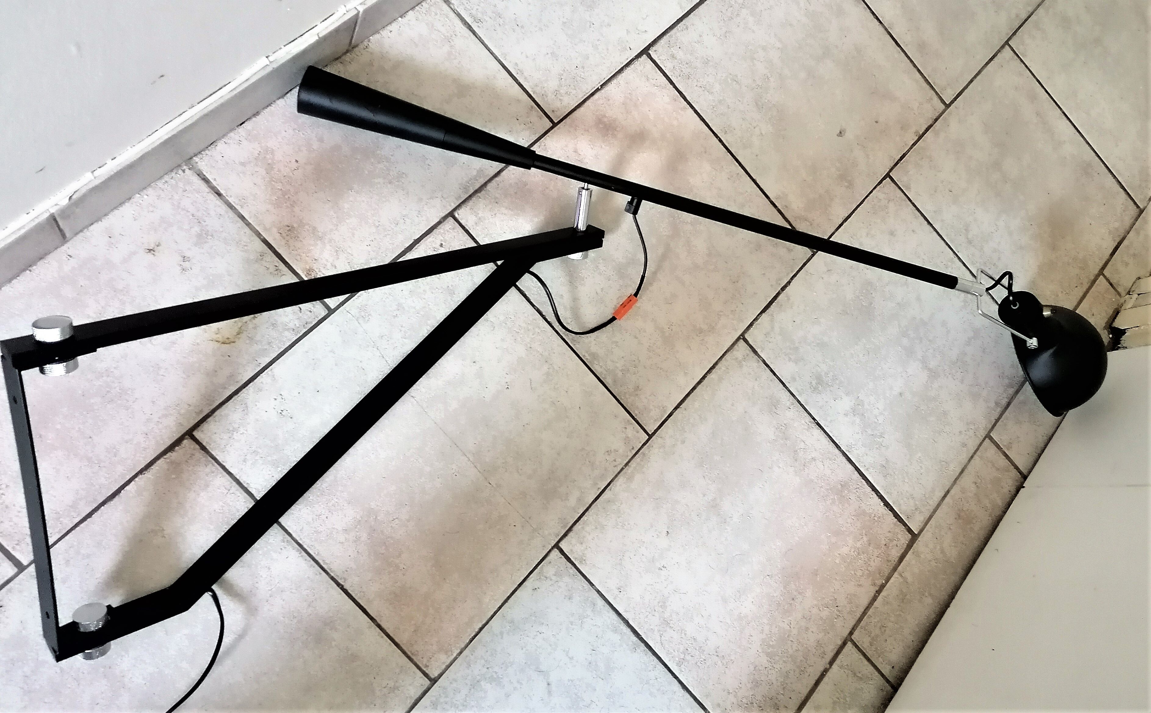 Lamp applies counterweight stem design industrial workshop