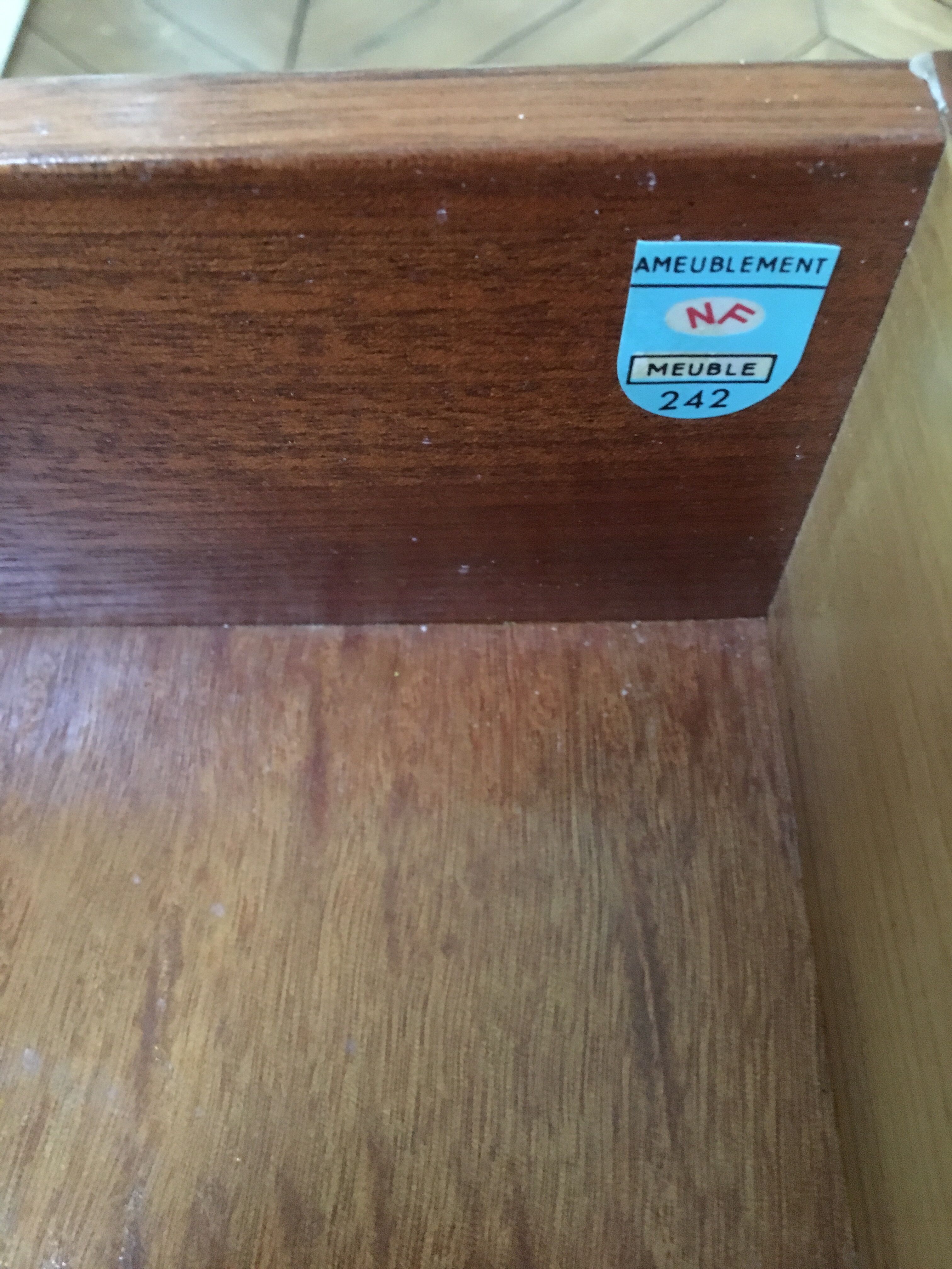 Pair of nightstands Tineo 60s wood plates