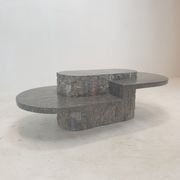 Table basse en pierre fossile, Magnussen Ponte, années 1980