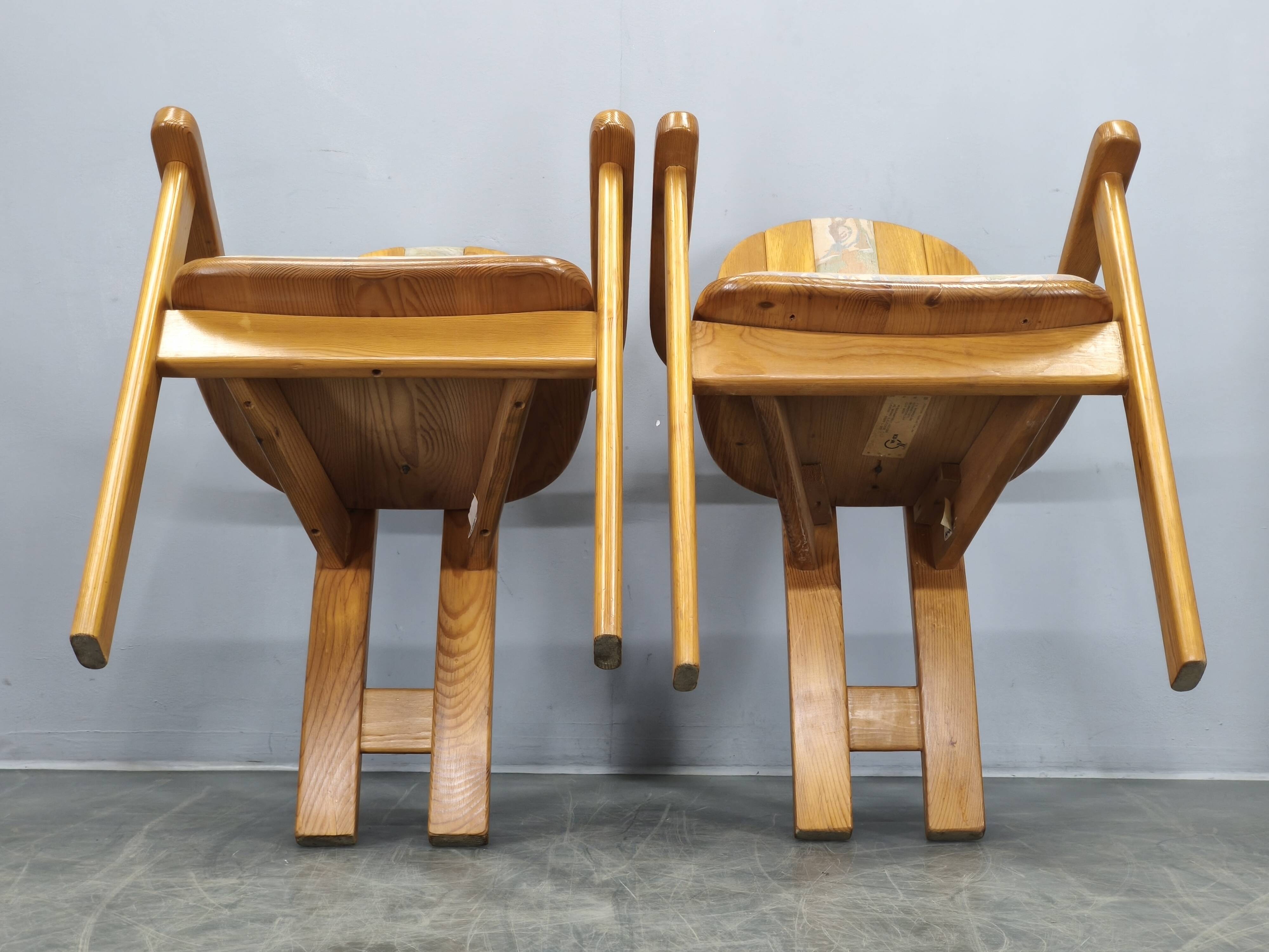 Set of 8 Czech Postmodern Pine Dining Armchairs, 1970s