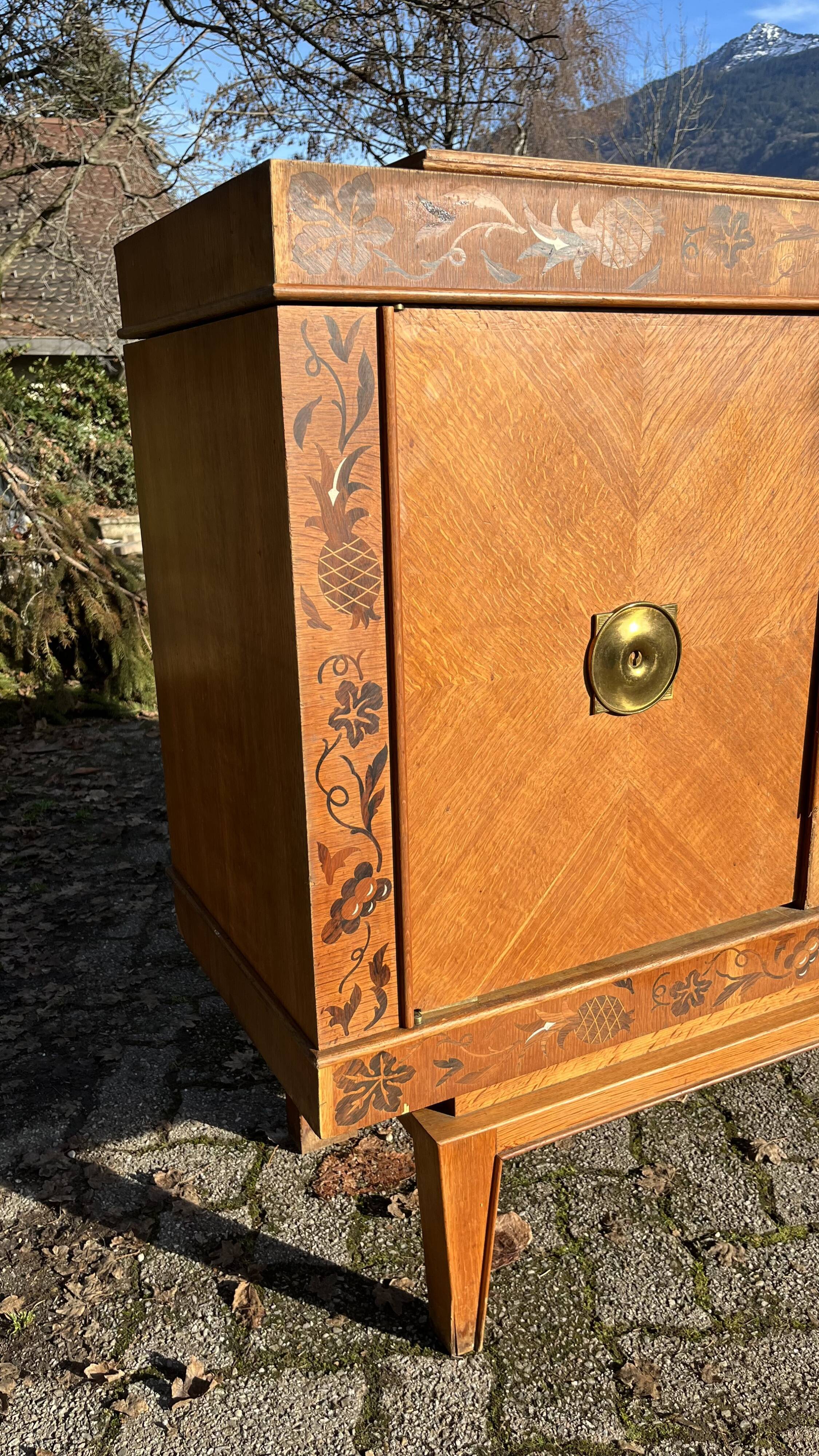 Oak and marquetry row 50s