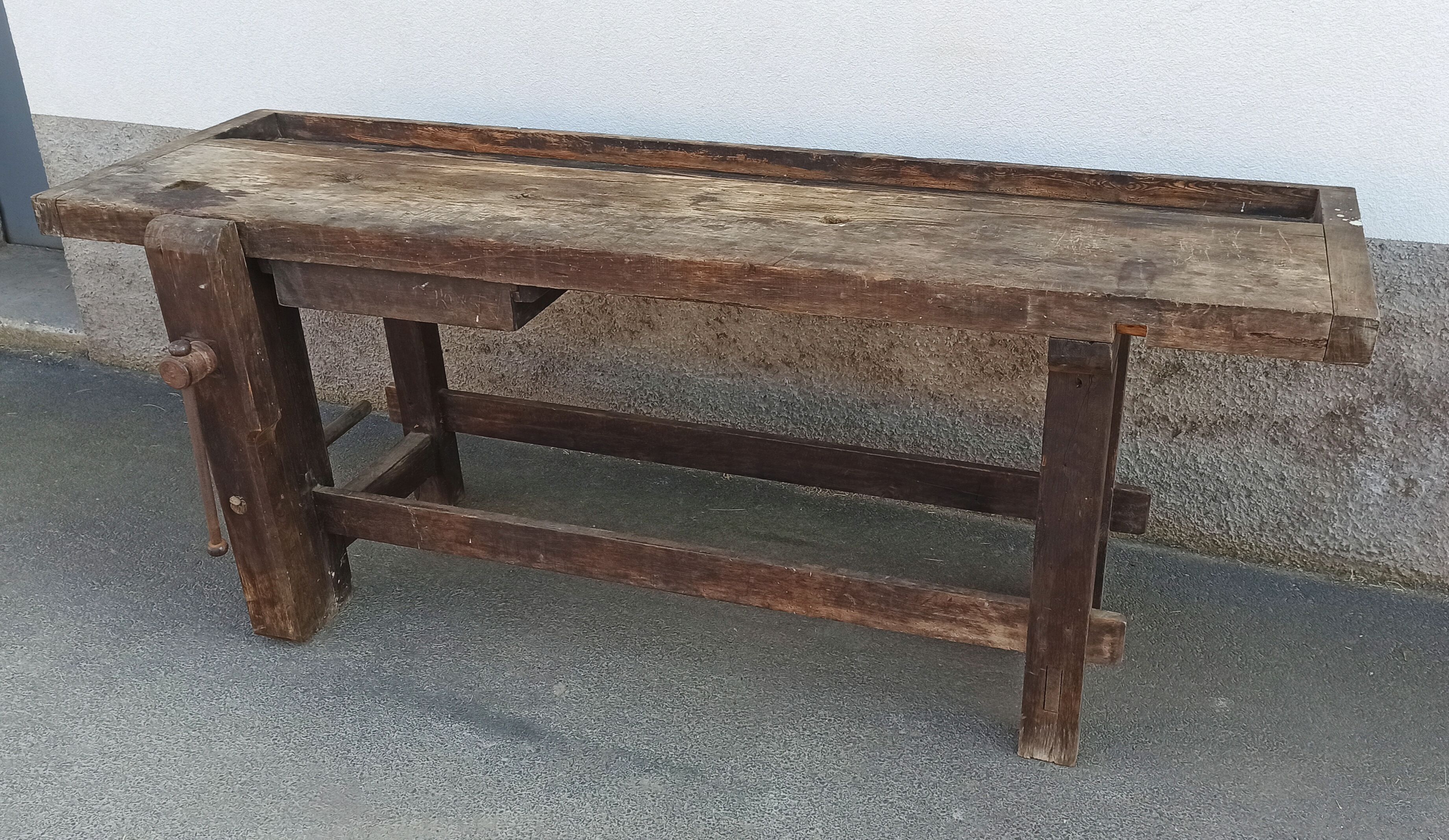 Old wooden workbench
