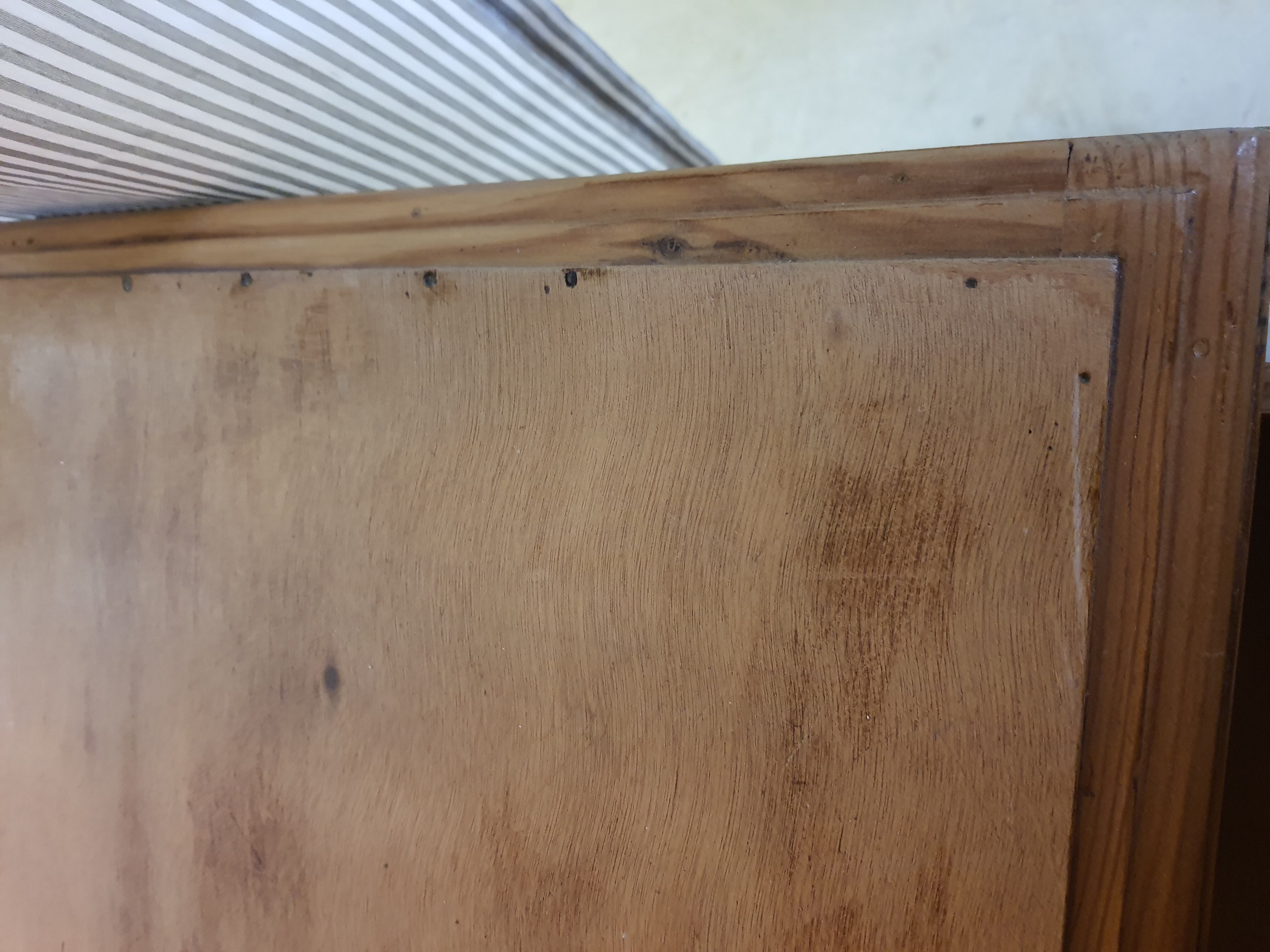 Vintage chest of drawers