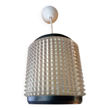 Plexiglass suspension