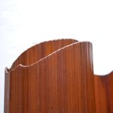 Vintage wooden screen published by snsa