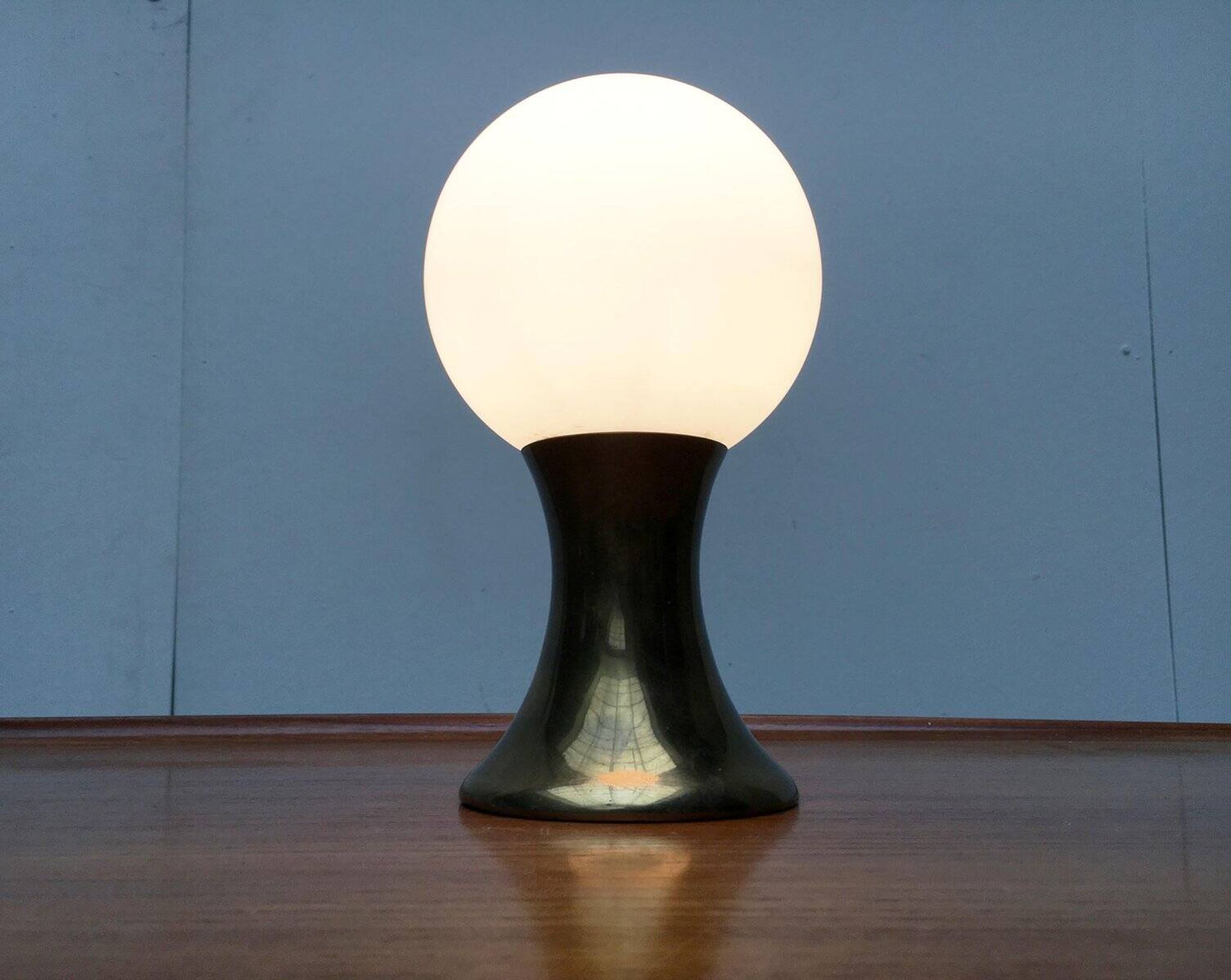 Lampe de table milieu du siècle