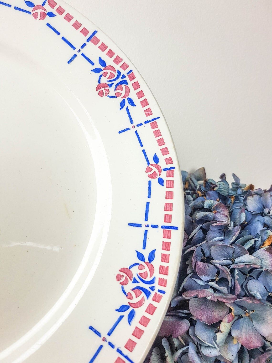 Saint Amand earthenware dish