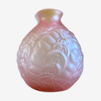 Art Deco pink ball vase