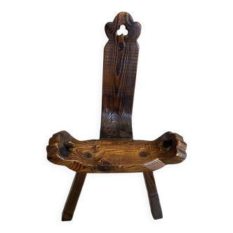 Brutalist tripod chair n2, carved solid wood, antique.