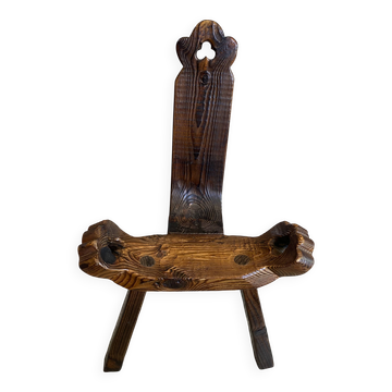 Brutalist tripod chair n2, carved solid wood, antique.