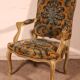 fauteuil sculpté rechampi de style louis XV -19° siècle