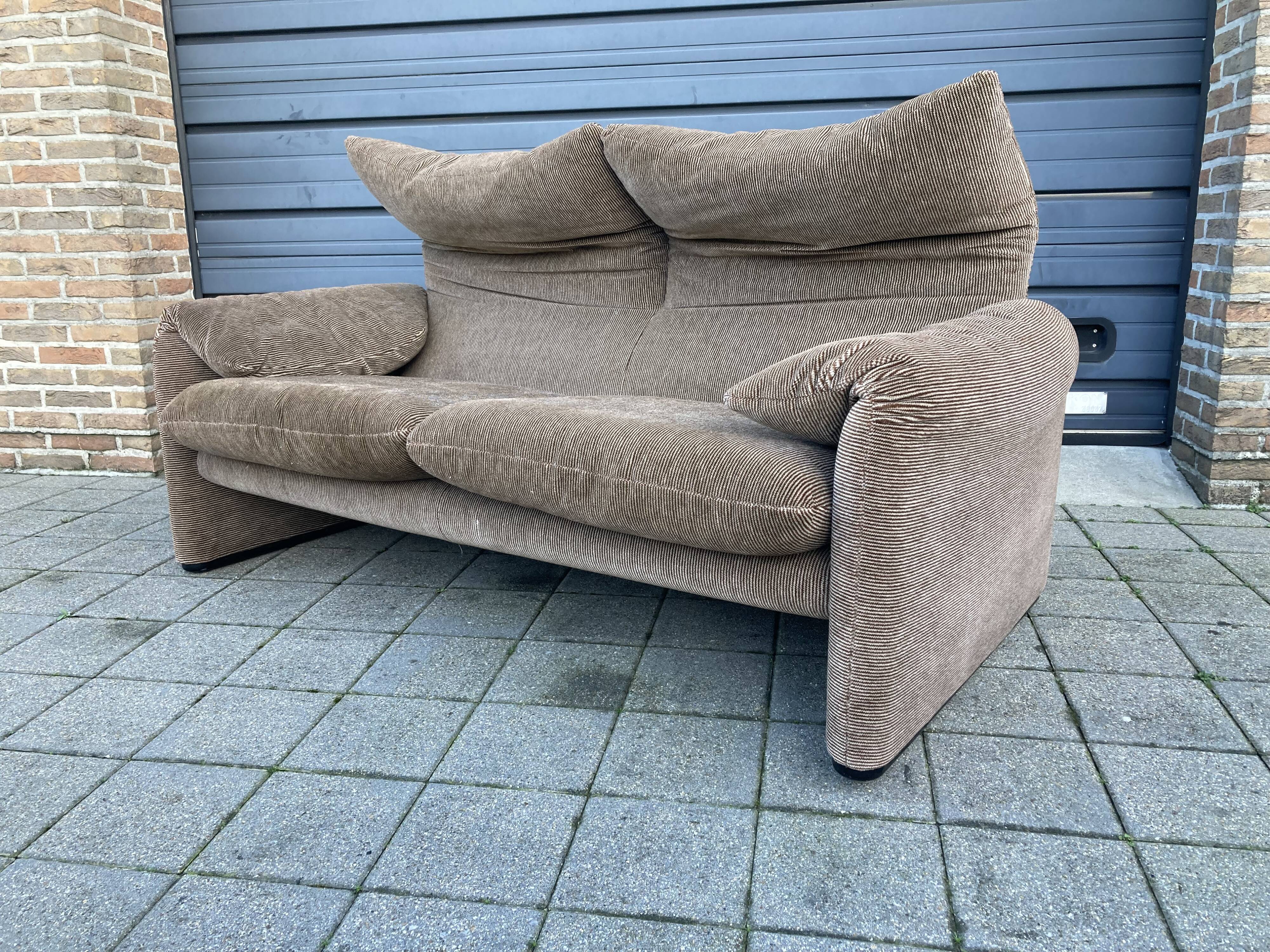 Cassina Maralunga 2seater vintage