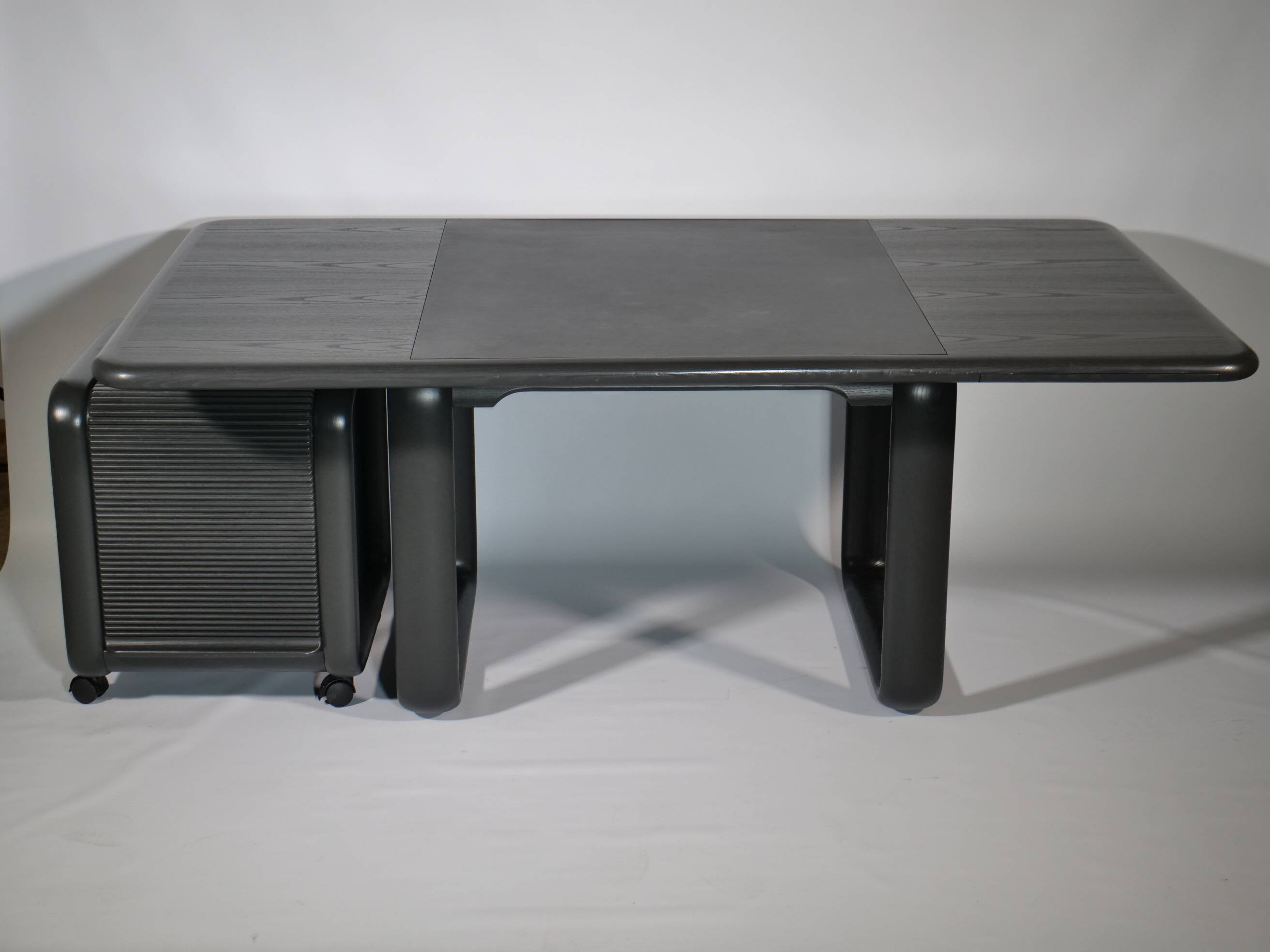 Bureau "Hombre" en bois massif par B.Vogtherr pour Rosenthal, années 1970