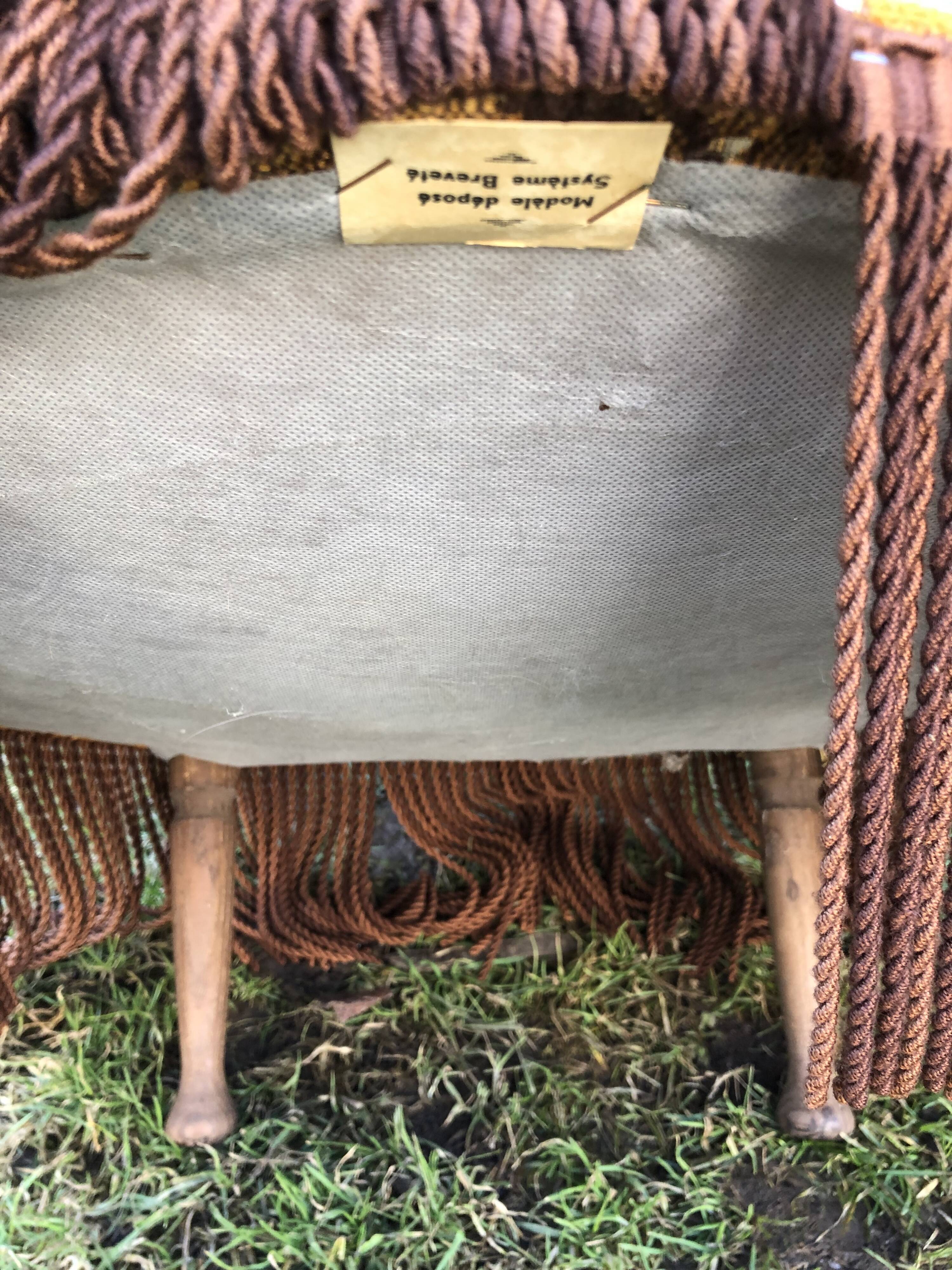 Toad chair and footrest set