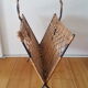 Porte revue vintage en rotin