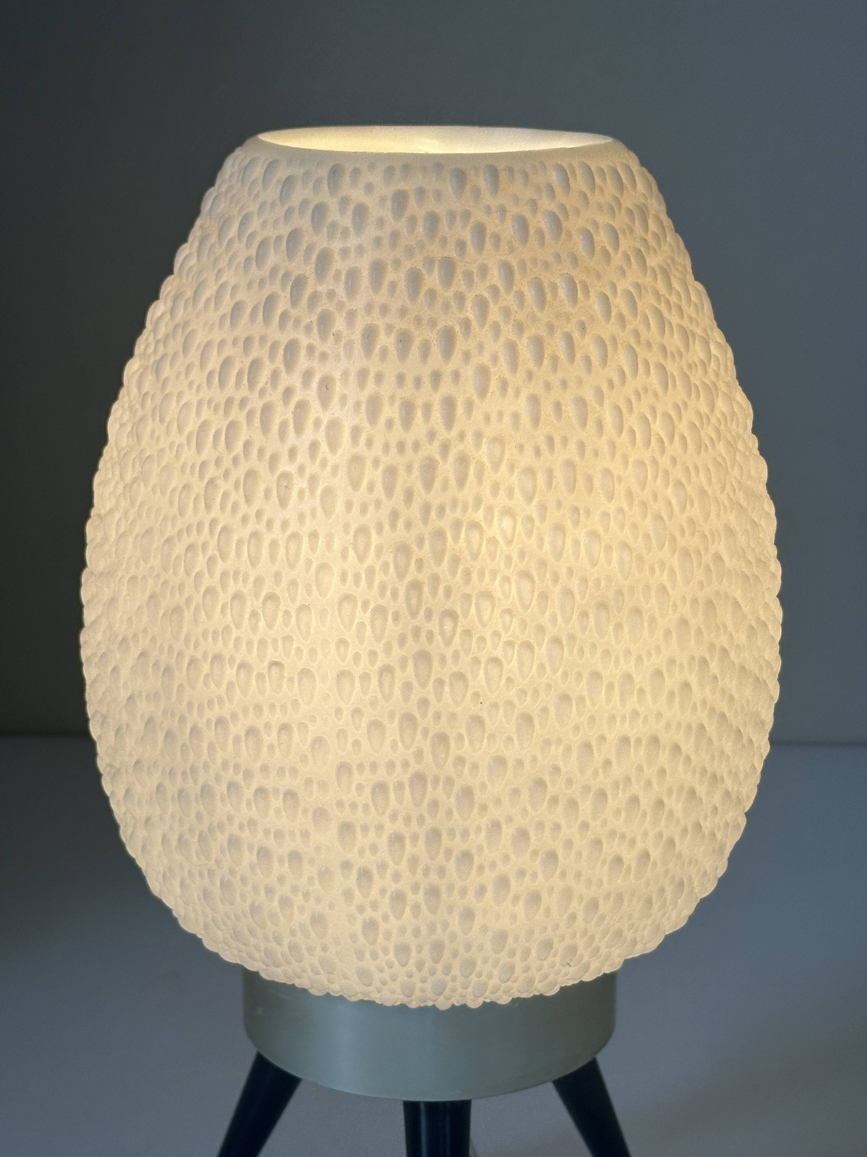 Vintage 60s design tripod lamp