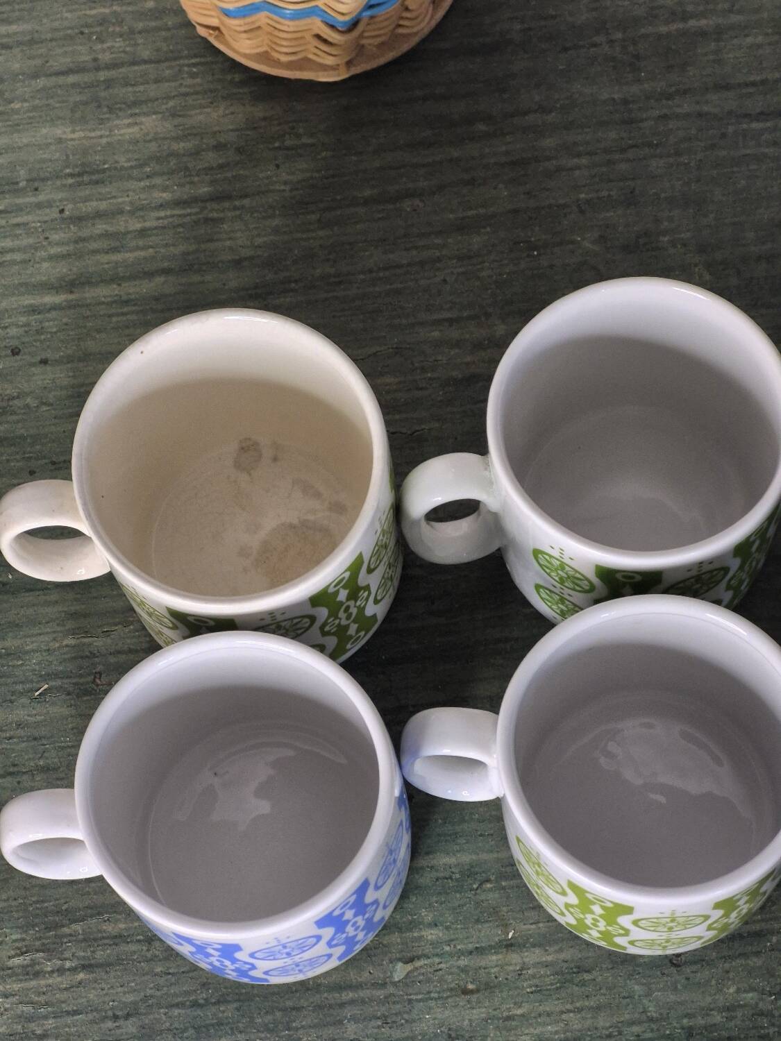 70s mug cups