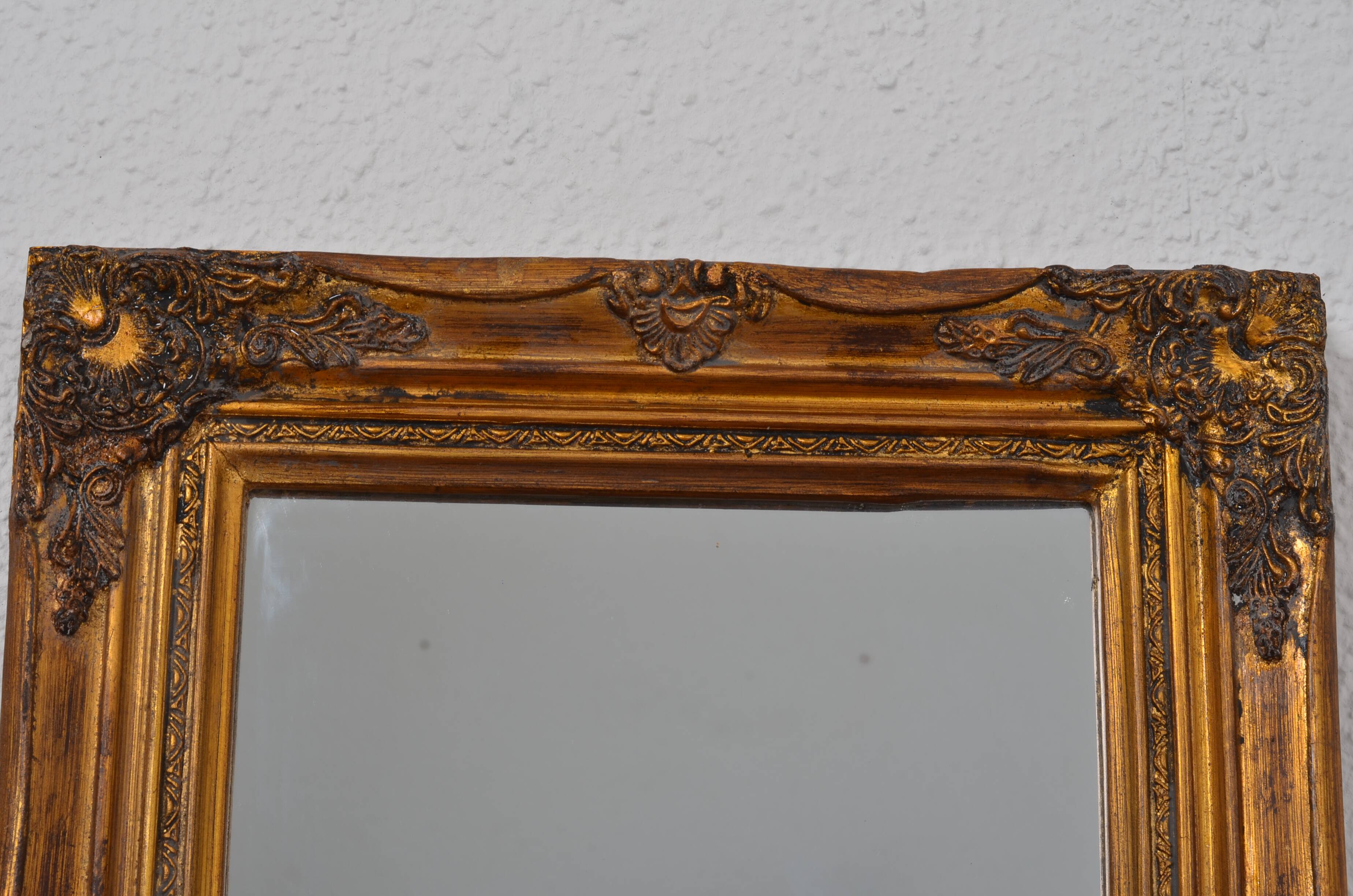 Gold Baroque Mirror Kare Design