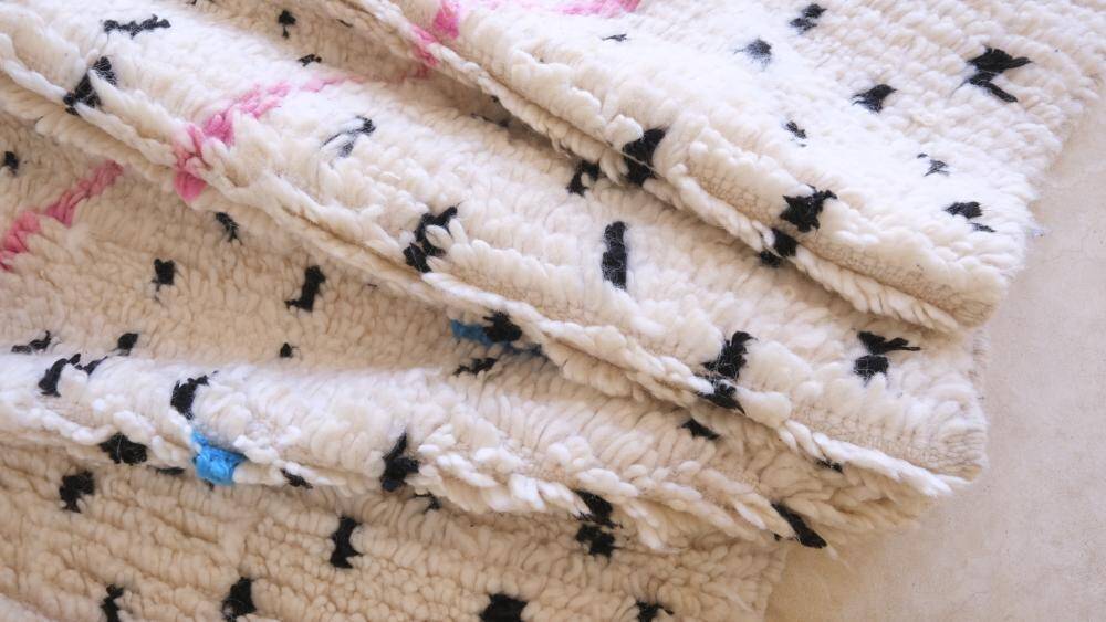 Azilal Neon Rug - 289 x 195 cm