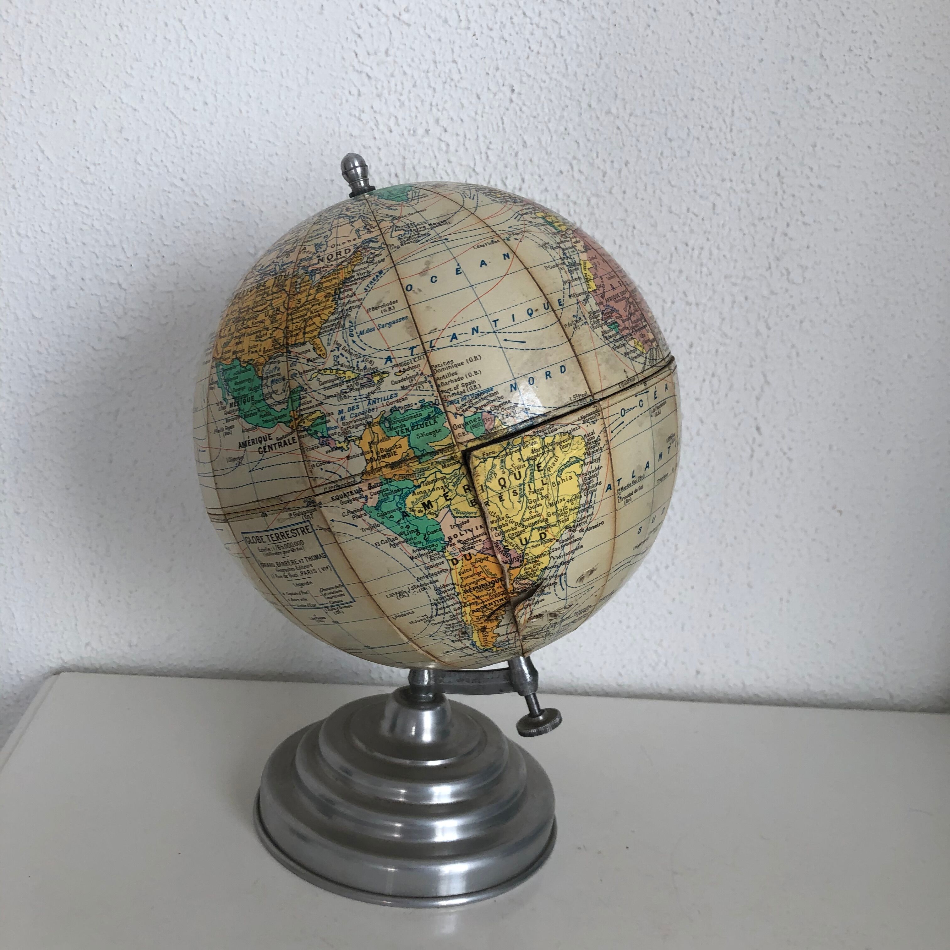 Vintage Globe 1950 Earth Girard Barrère Cream - 28 cm