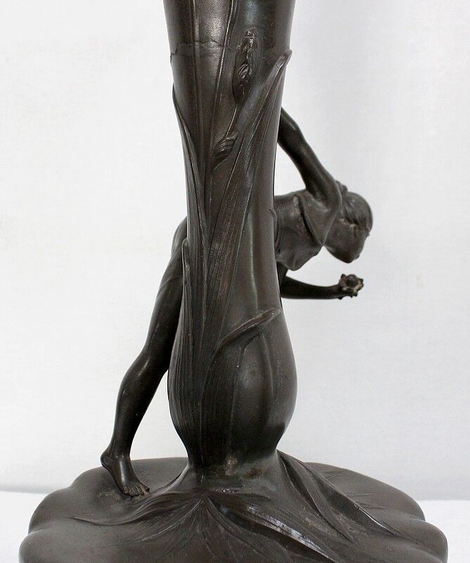 Pewter vase, "Young woman picking a water lily", signed P. Jean, Art Nouveau early twentieth century