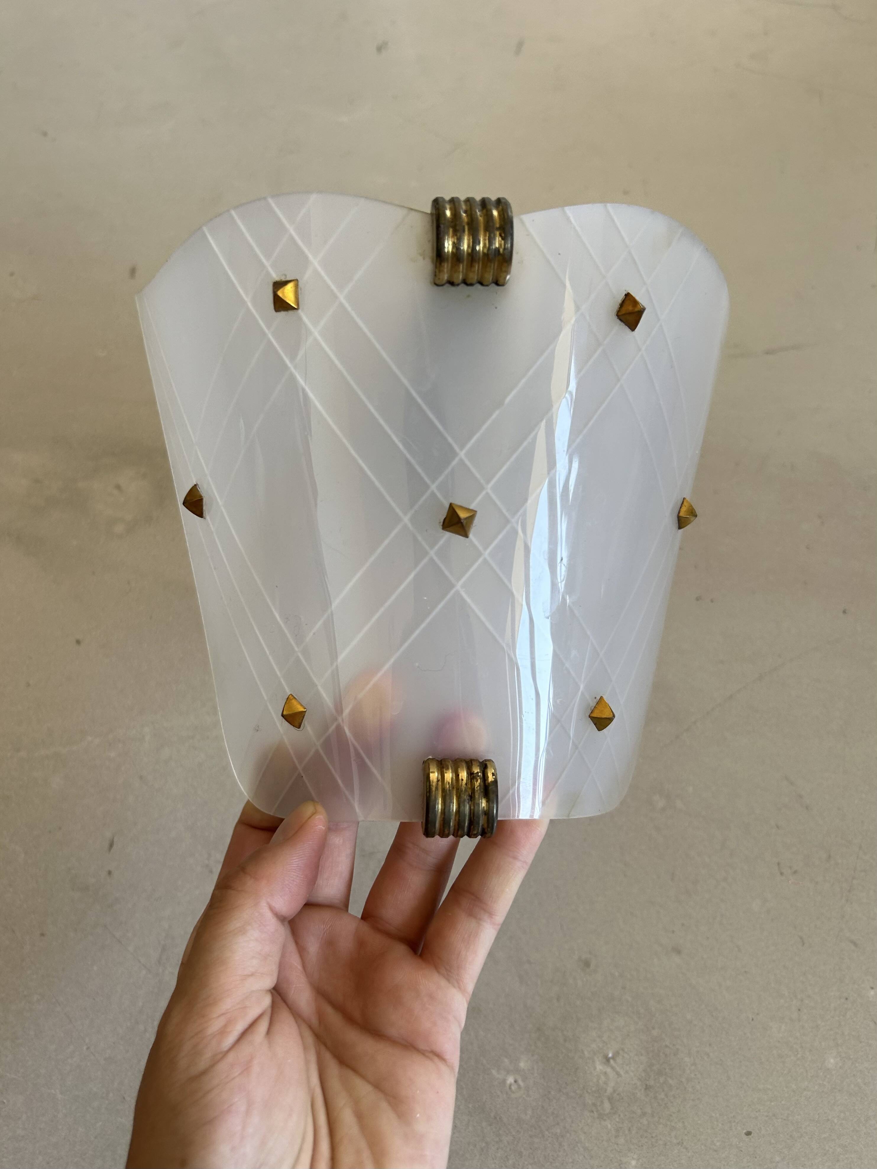 Vintage Arlus wall light in puzzlement