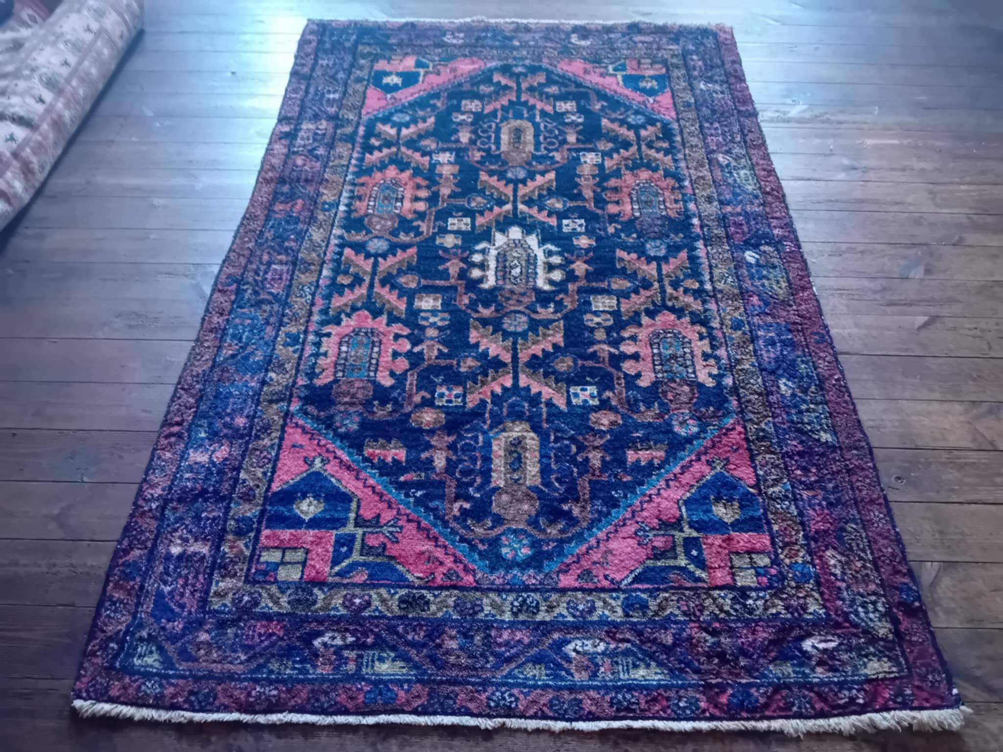 Handmade Persian Hamadan Rug 210x134cm