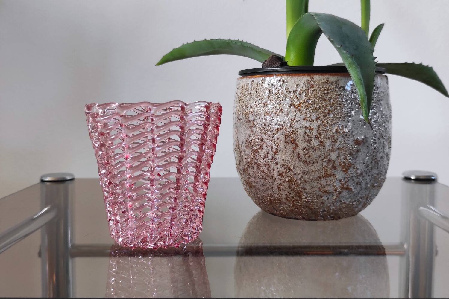 Vintage pink woven glass lantern – Murano style