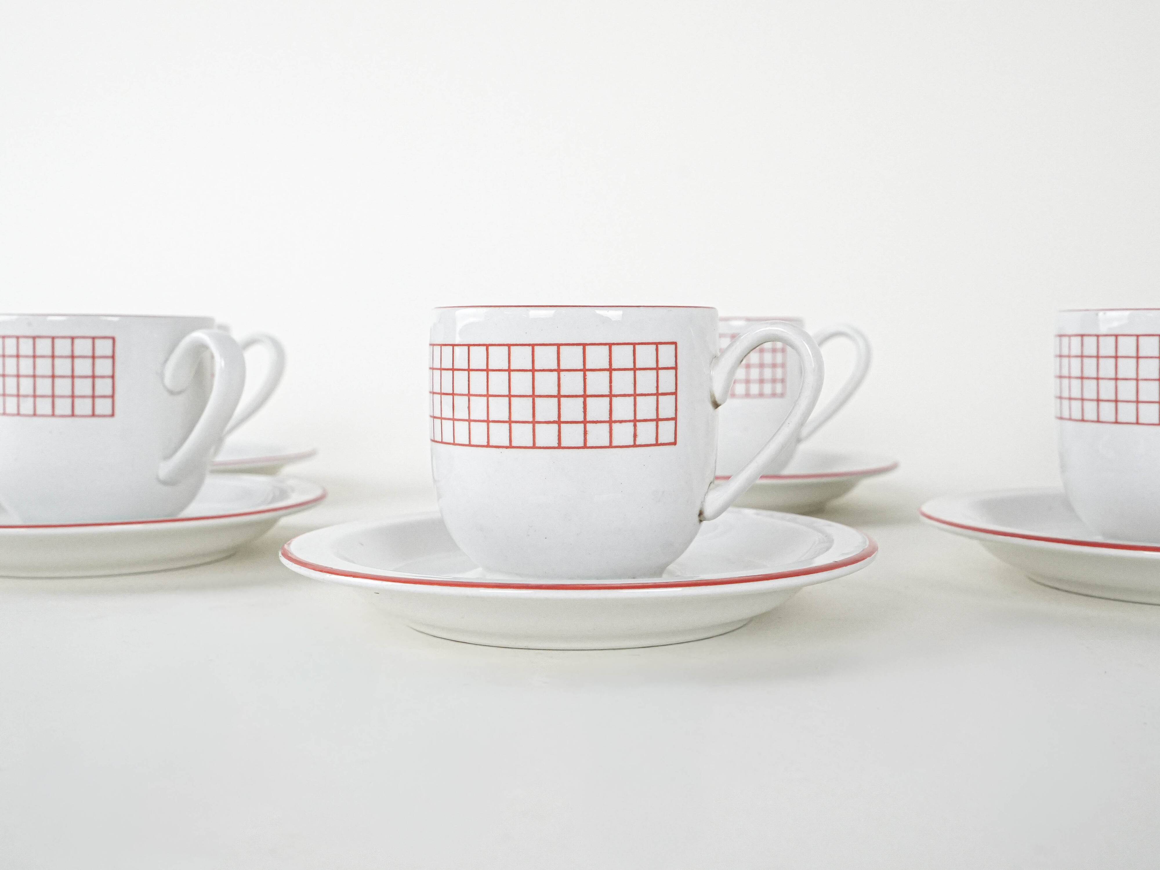Set of porcelain cups, Italian design, 1980s, production: Italy