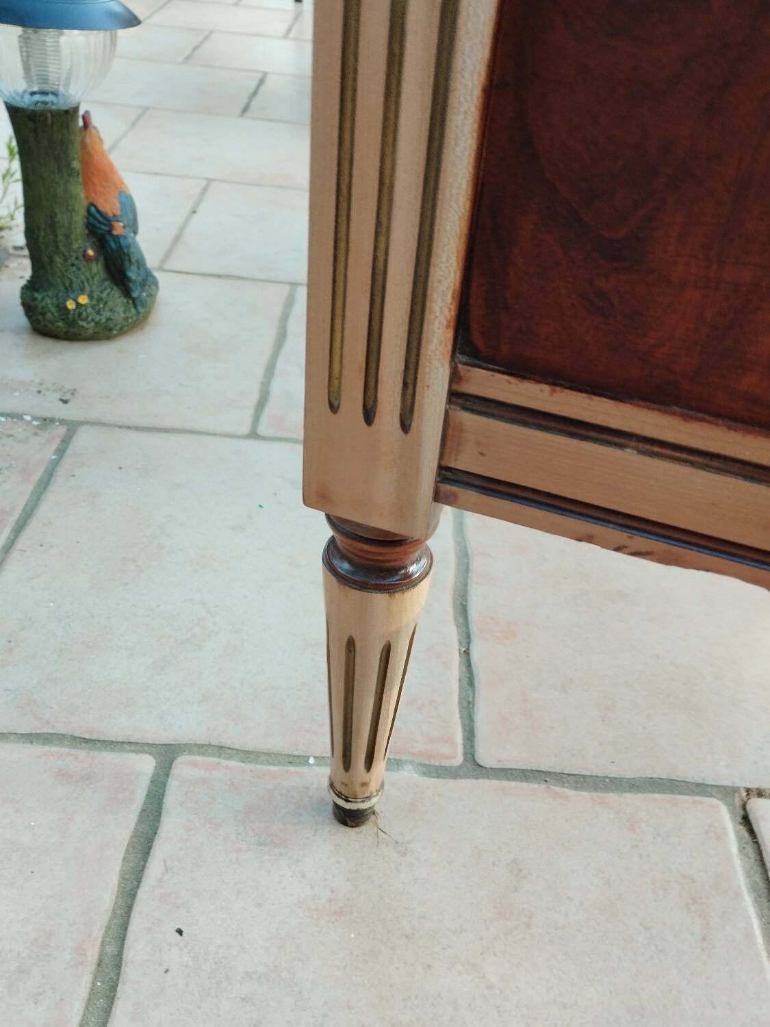 Beautiful old Louis XVI style chest of drawers