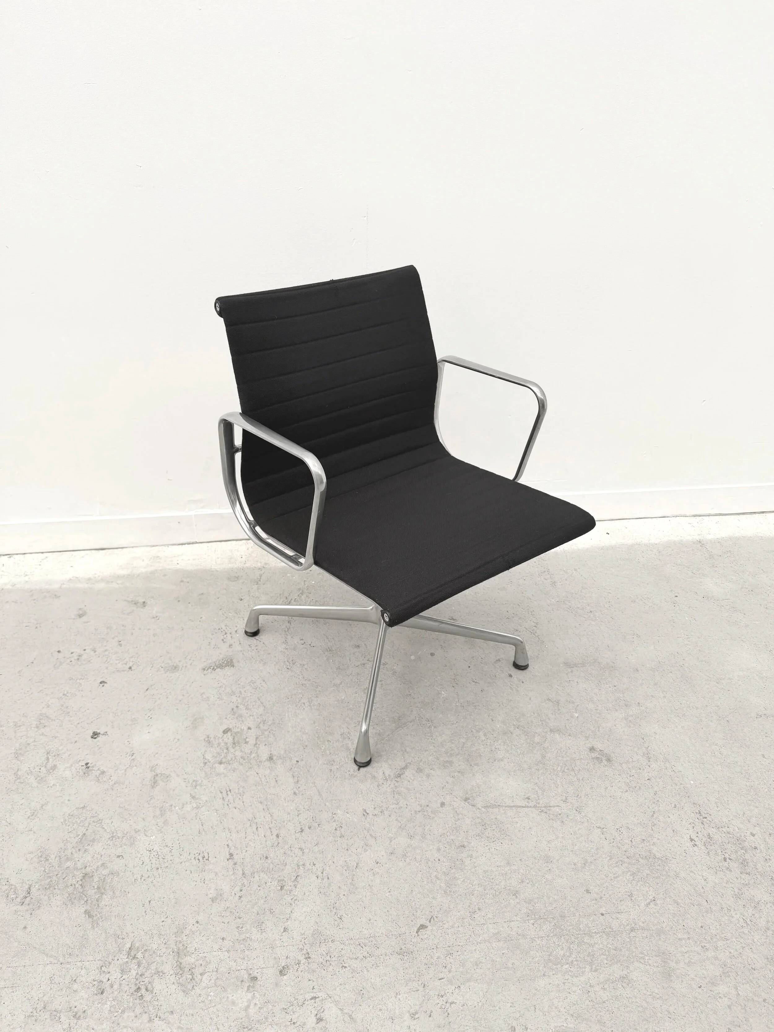 "EA 108" office chair by Charles & Ray Eames for Vitra, 2001