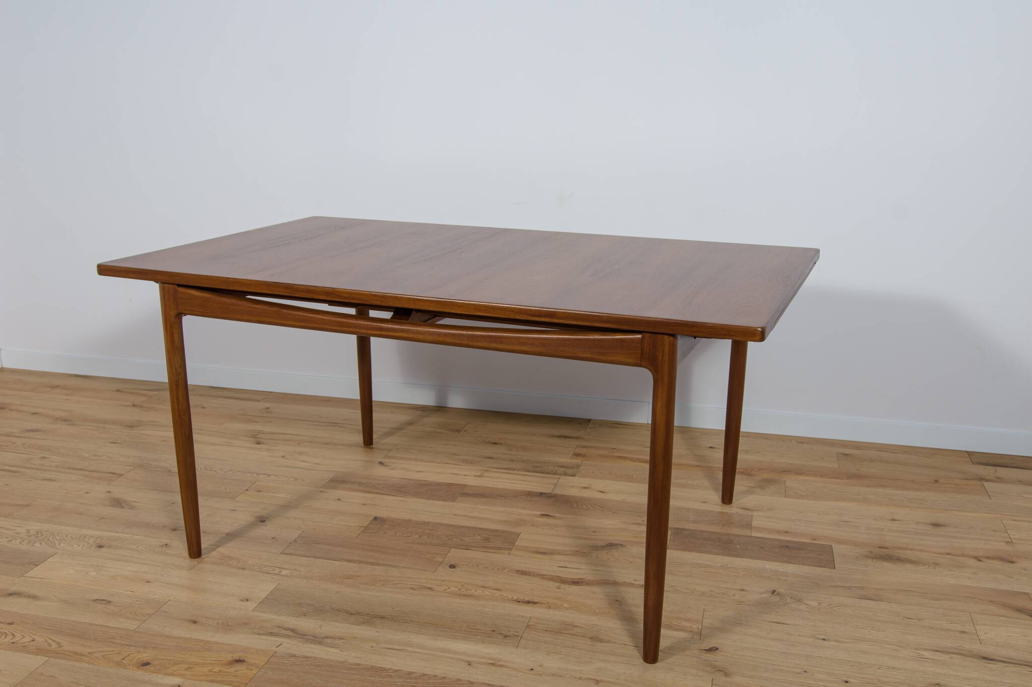 Mid-Century Dining Table by Ib Kofod Larsen for G-Plan, 1960s