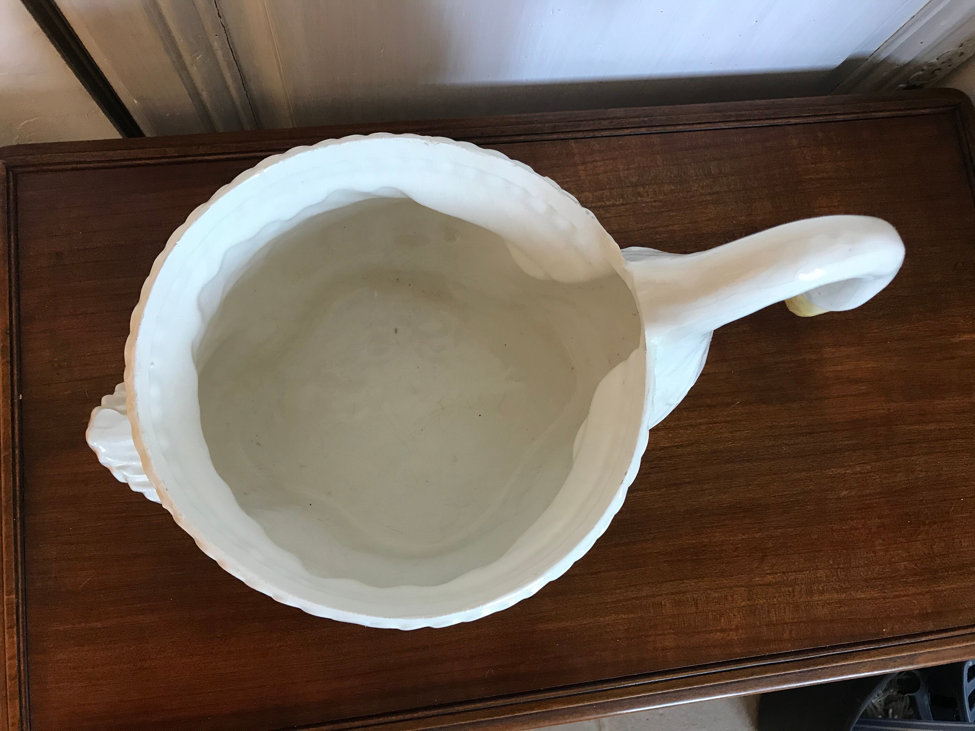 60s swan pot cover