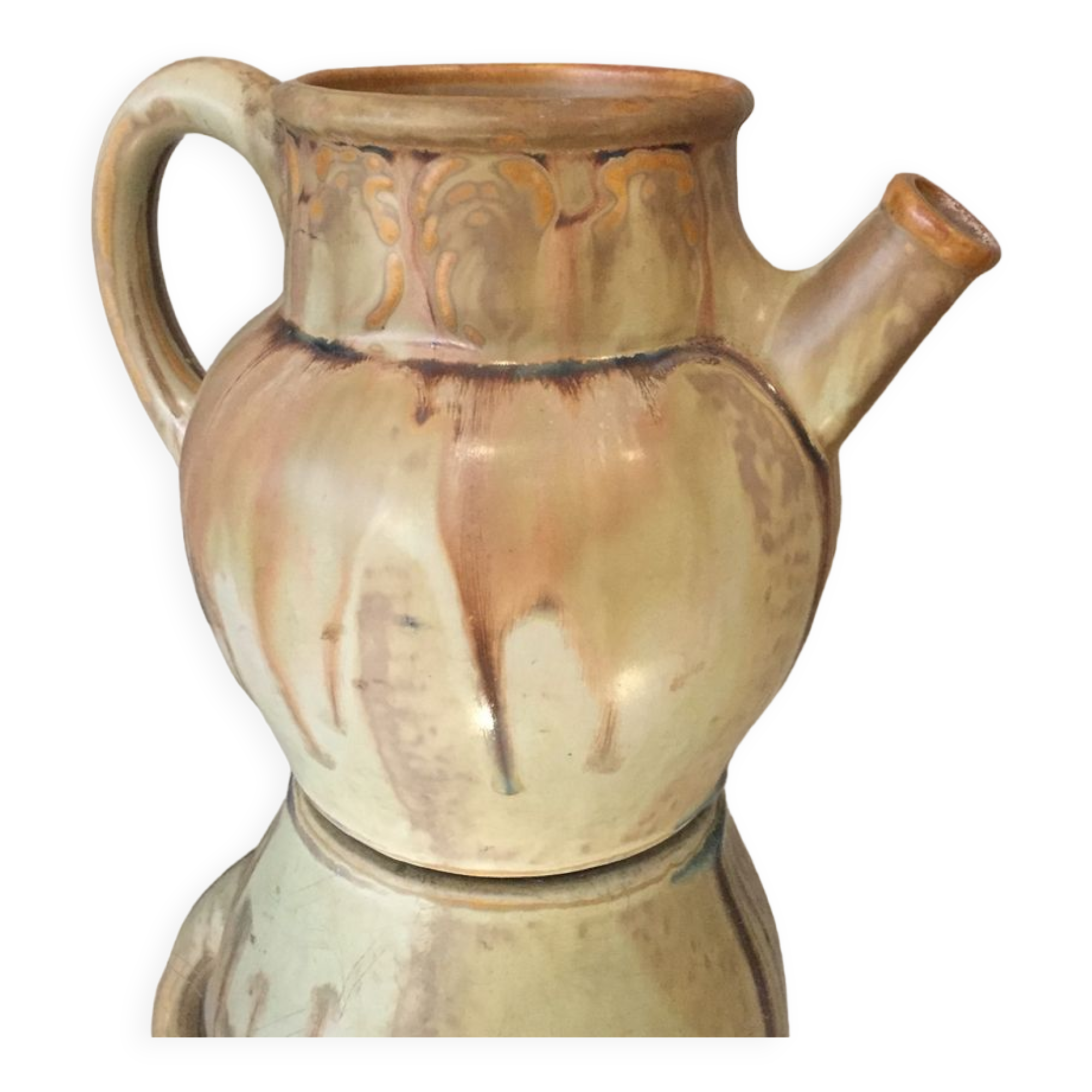Pitcher with roosters in sandstone from the denbac manufacture
