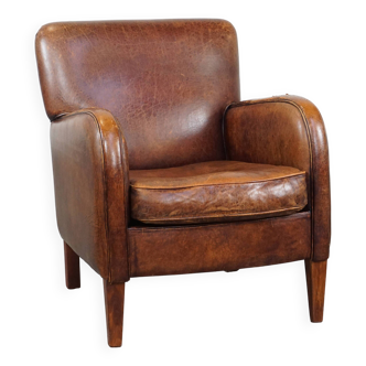 Sheep leather armchair with character
