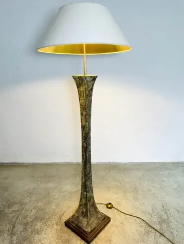 Lampe de table D-2128 par Raak Amsterdam, Pays-Bas, années 1970.