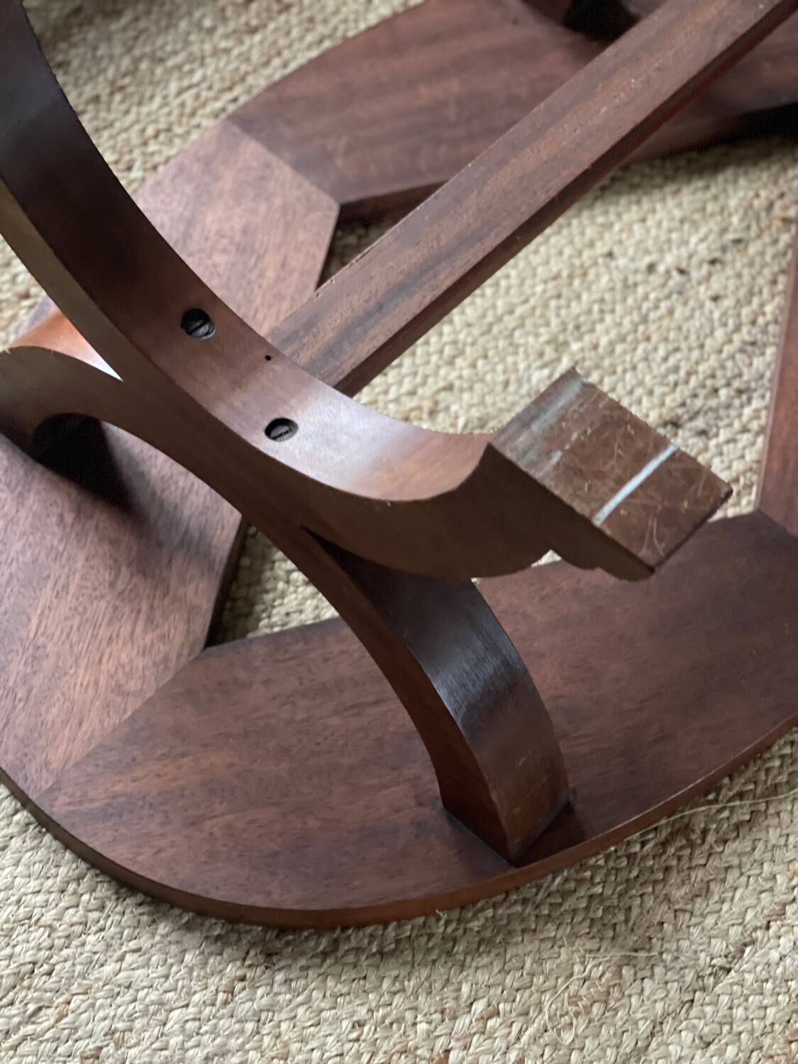 Coffee table in wood, marble and onyx.