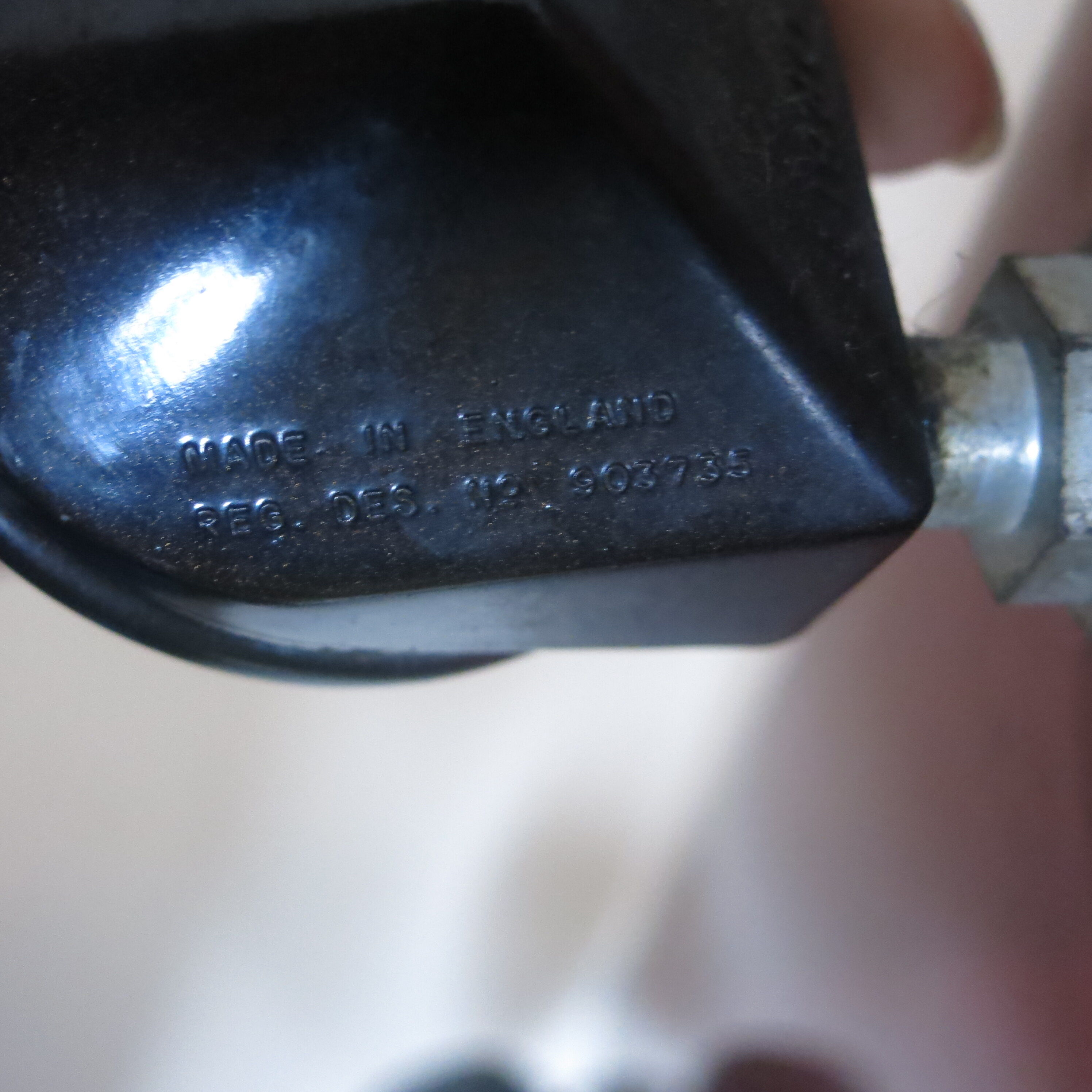 Table Michel Dumas 1970