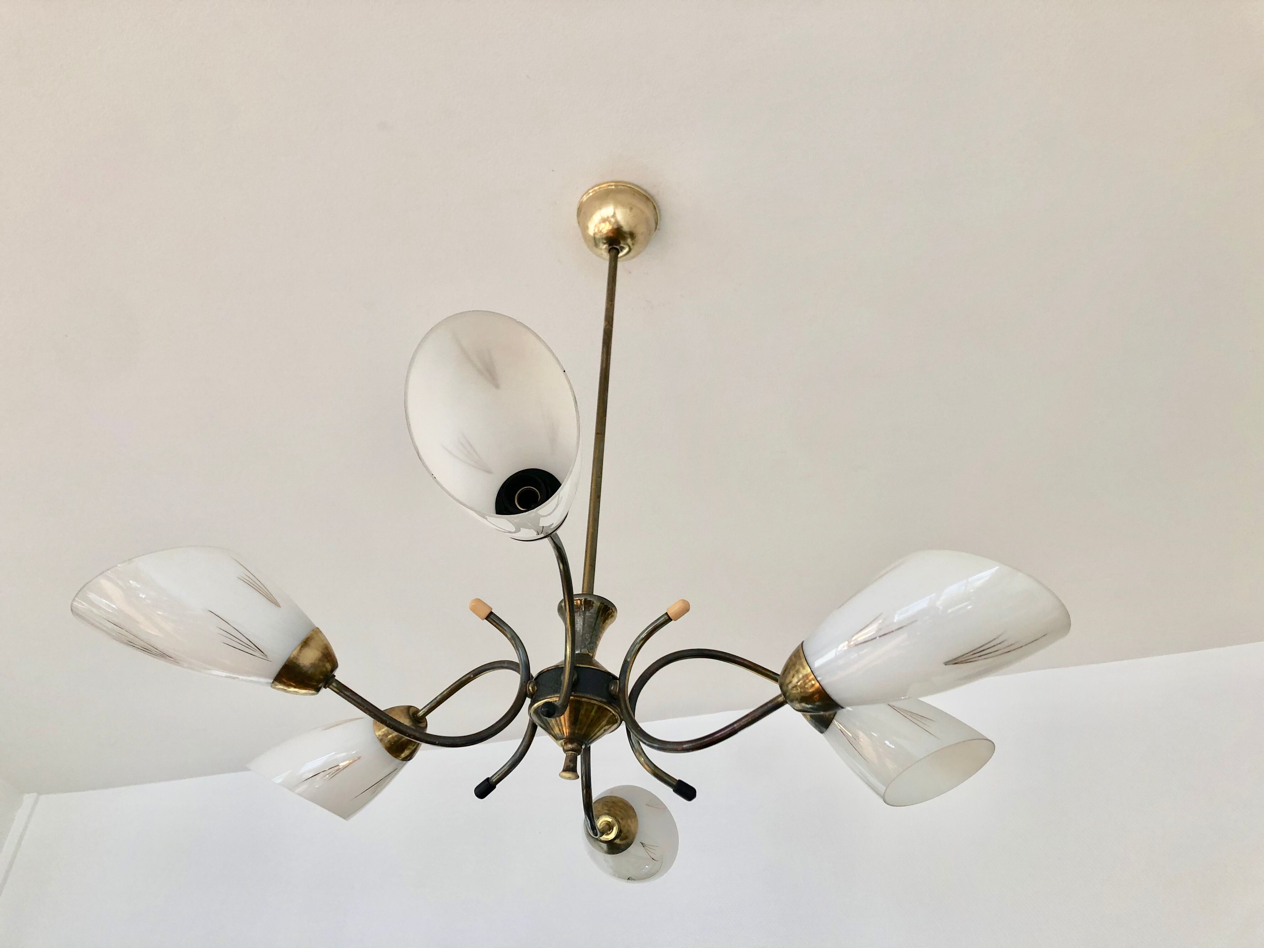 Chandelier 6 fires 1960