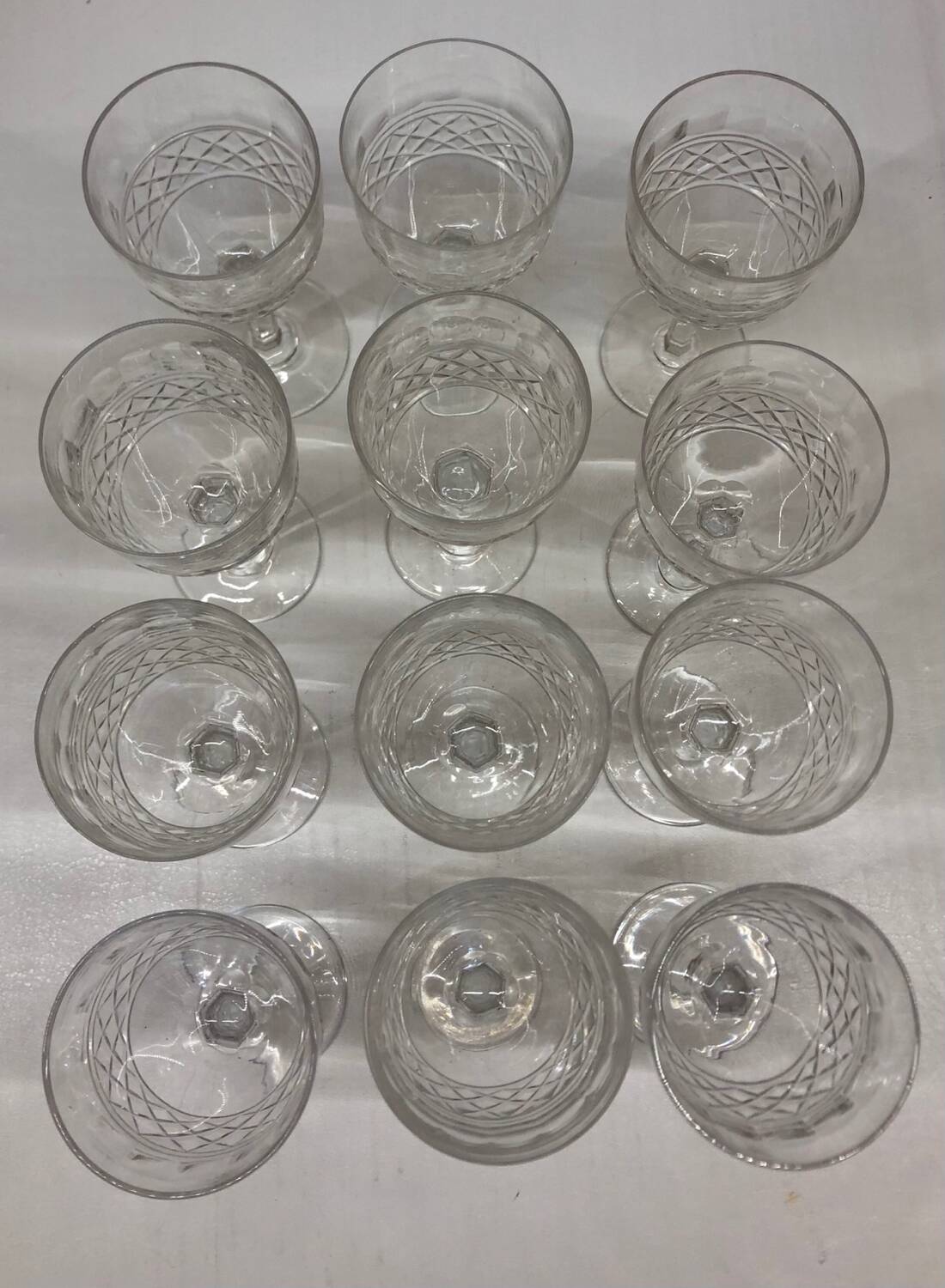 Set of 12 cut crystal stemmed glasses from the Nancy crystal factory, art deco
