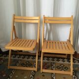 Pair of chairs folding vintage