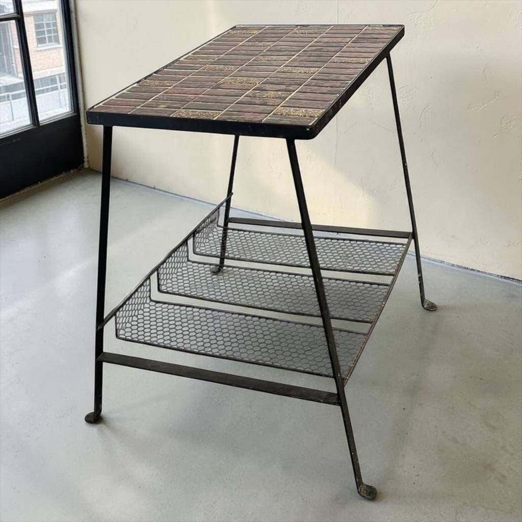 Vintage metal side table/plant table with ceramic accent