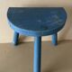 Tabouret tripode en bois