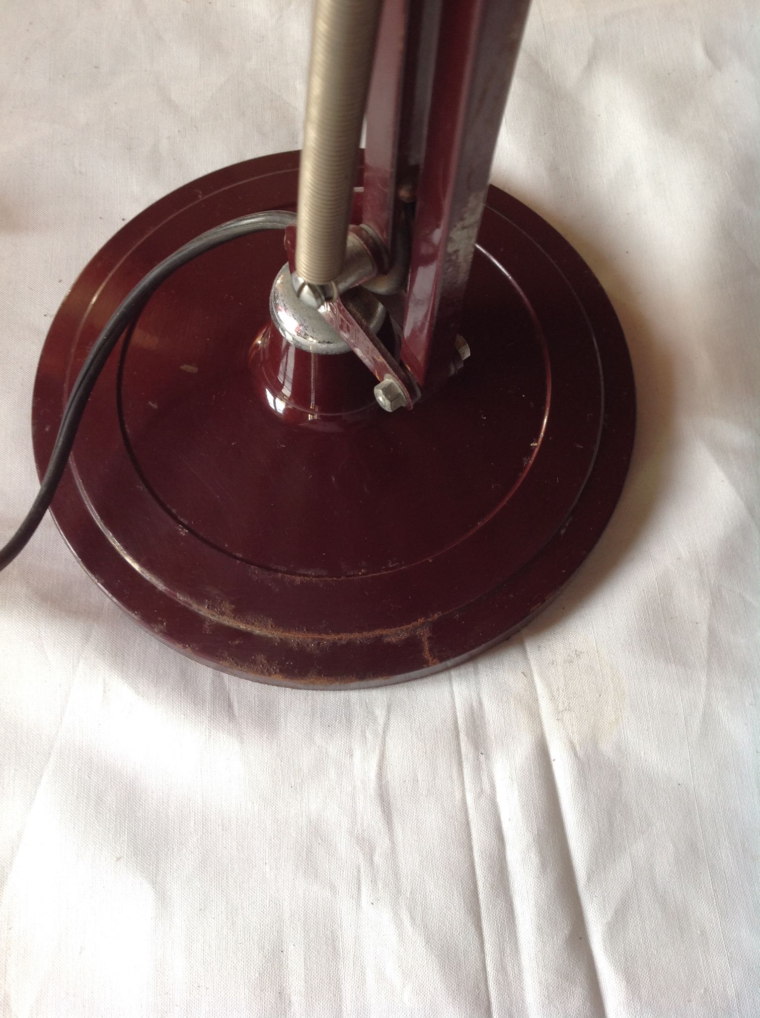 Vintage desk lamp, orientable, burgundy, 70s, brand AIRIMIA