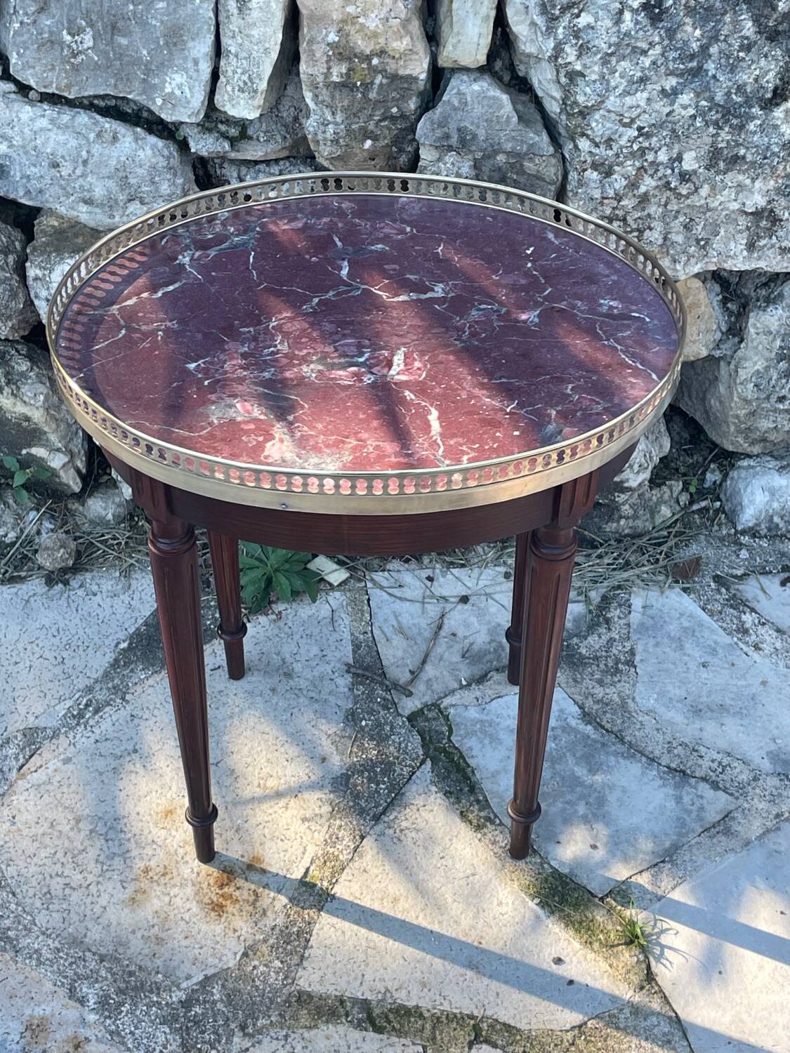 Small Louis XVI style mahogany hot water bottle table from the 19th century