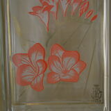Whisky carafe flower pattern