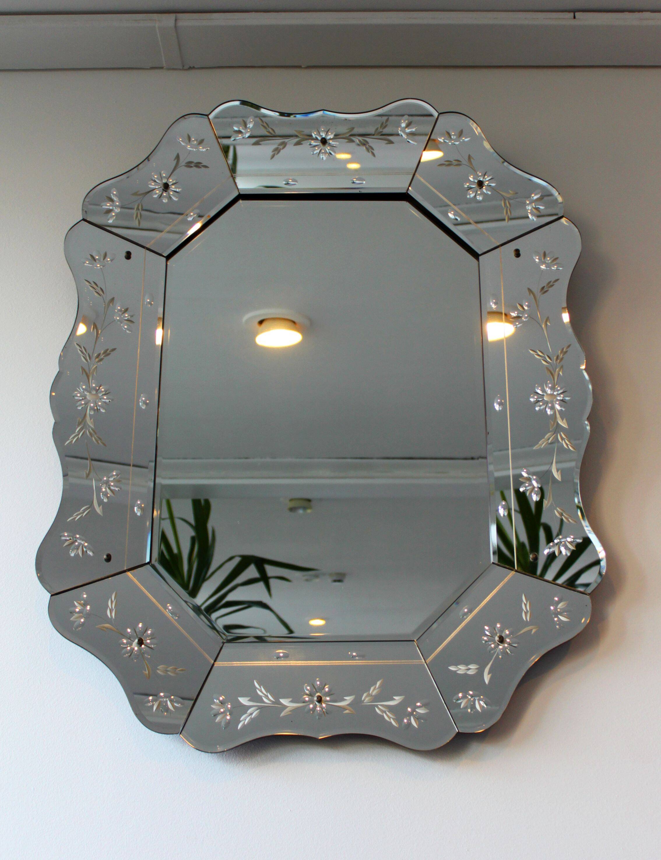 Vintage Venetian Style Faceted Mirror - 97x77cm